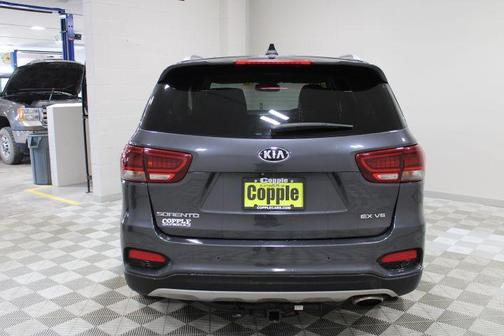 2019 Kia Sorento EX