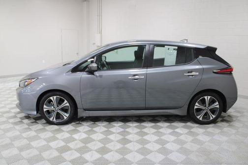 2020 Nissan Leaf SV