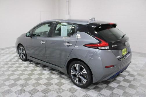 2020 Nissan Leaf SV