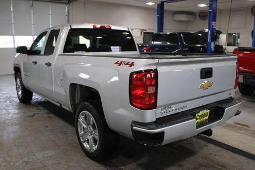 2019 Chevrolet Silverado 1500 LD Custom