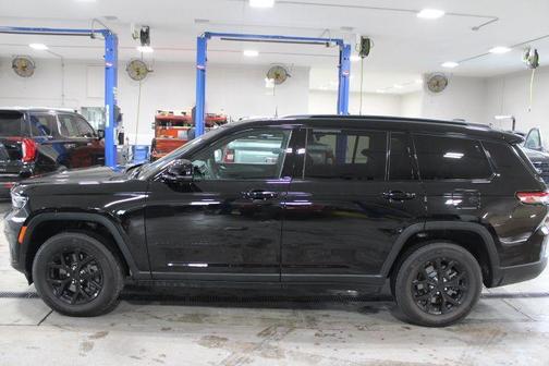 2024 Jeep Grand Cherokee L Laredo