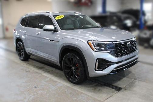 2024 Volkswagen Atlas 2.0T SEL Premium R-Line