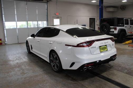 2021 Kia Stinger GT2
