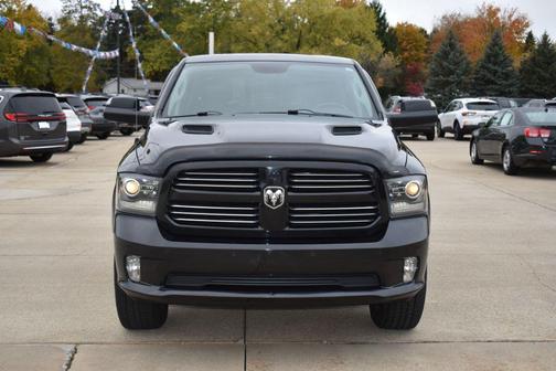 2016 RAM 1500 Sport