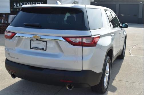 2021 Chevrolet Traverse LS