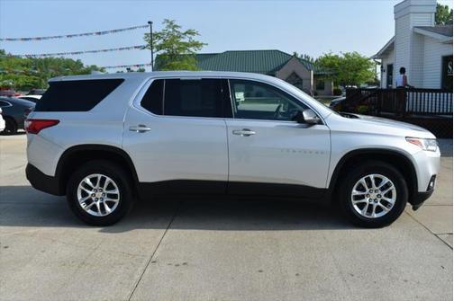 2021 Chevrolet Traverse LS
