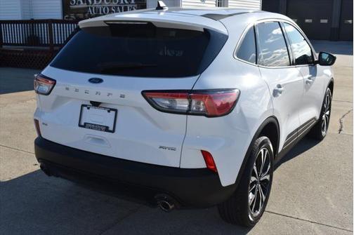 2022 Ford Escape SE