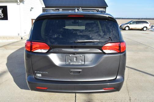 2020 Chrysler Voyager LXI