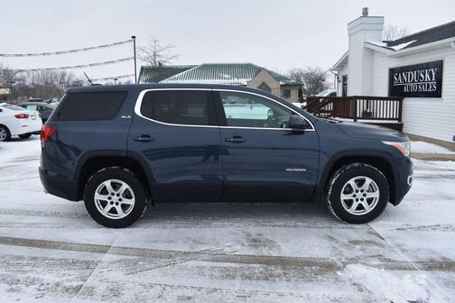 2019 GMC Acadia SLE-1