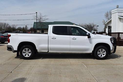WHITE 2019 Chevrolet Silverado 1500 LT