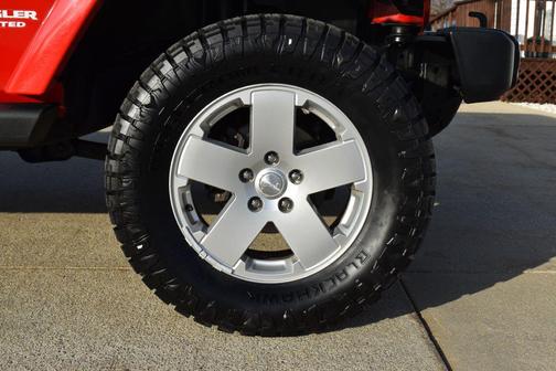 2012 Jeep Wrangler Unlimited Sahara