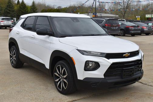 Summit White 2021 Chevrolet Trailblazer Base