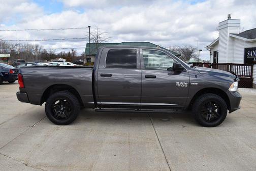 2017 RAM 1500 Express