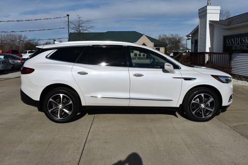 2021 Buick Enclave AWD Essence