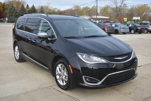 2019 Chrysler Pacifica Limited