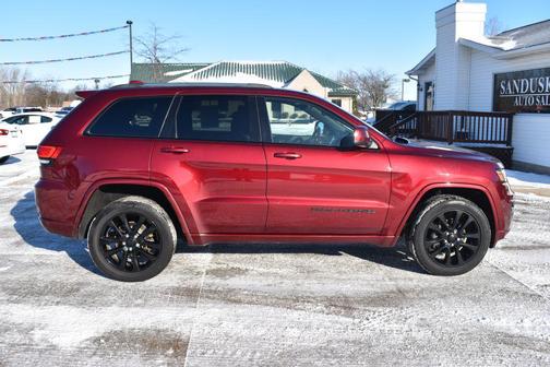 2020 Jeep Grand Cherokee Altitude