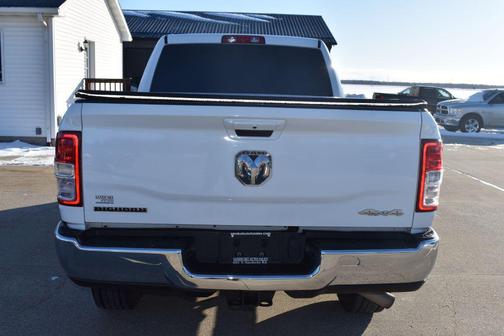 2021 RAM 2500 Big Horn Crew Cab 4x4 6'4' Box