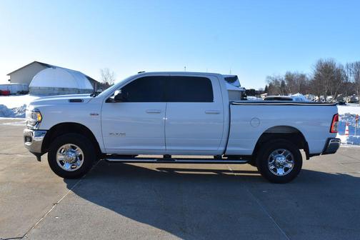 2021 RAM 2500 Big Horn Crew Cab 4x4 6'4' Box