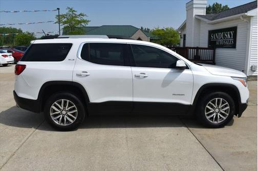 2019 GMC Acadia SLE-2