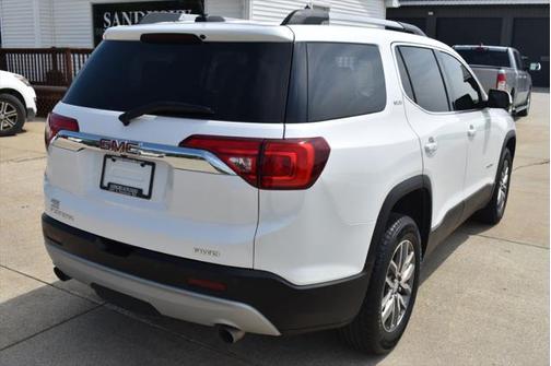 2019 GMC Acadia SLE-2