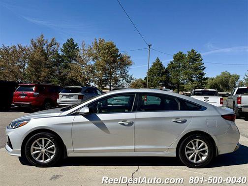 2019 Hyundai SONATA SE