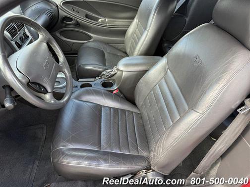 2004 Ford Mustang GT