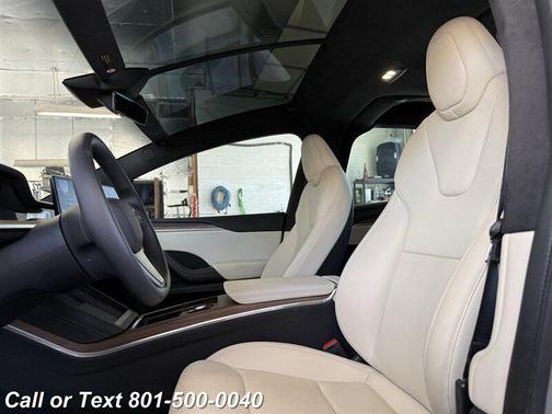 Lunar Silver 2025 Tesla Model X AWD