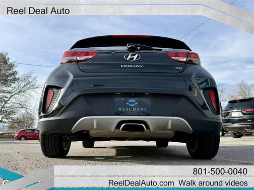 2020 Hyundai Veloster 2