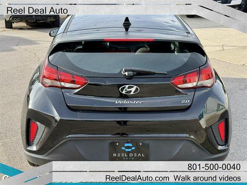 2020 Hyundai Veloster 2