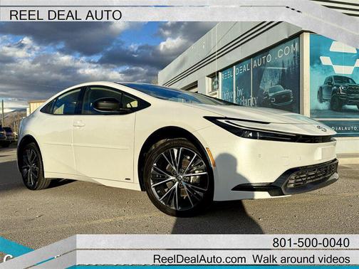 2023 Toyota Prius XLE