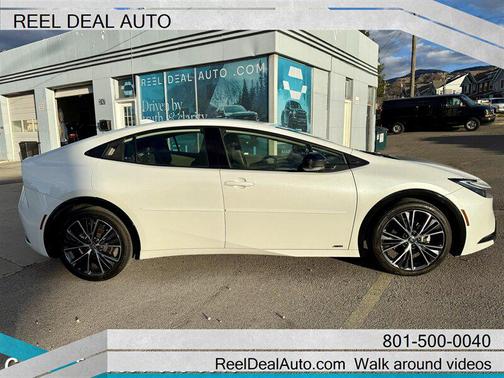 2023 Toyota Prius XLE