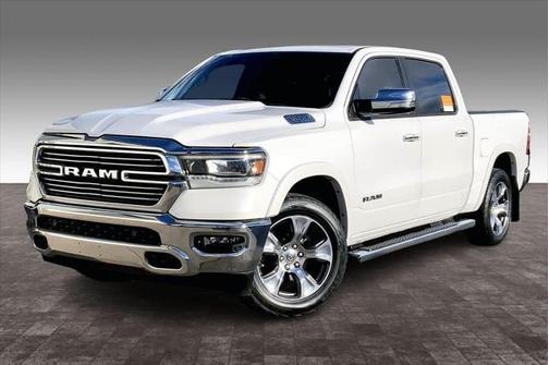 2022 RAM 1500 Laramie Crew Cab 4x4 57' Box