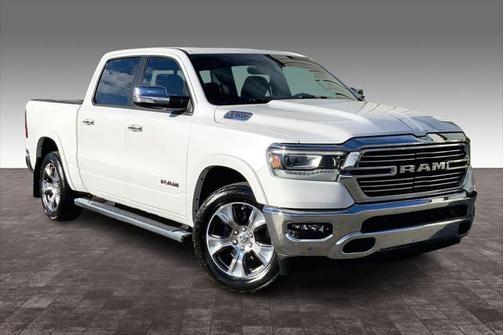 2022 RAM 1500 Laramie Crew Cab 4x4 57' Box