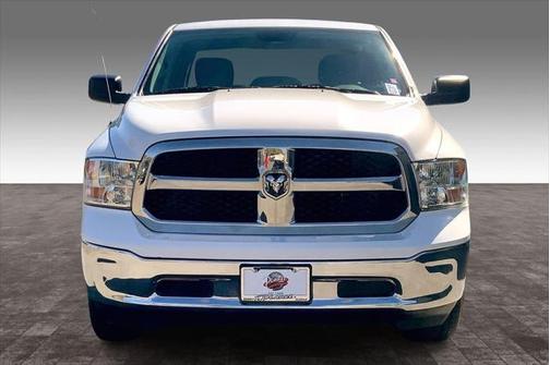 2021 RAM 1500 Classic SLT Crew Cab 4x4 57' Box