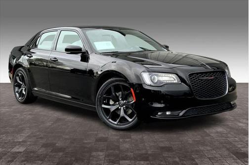 2022 Chrysler 300 S