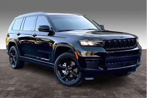 2025 Jeep Grand Cherokee L Altitude 4x4