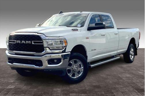 2022 RAM 3500 Big Horn Crew Cab 4x4 8 Box