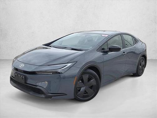 2025 Toyota Prius LE