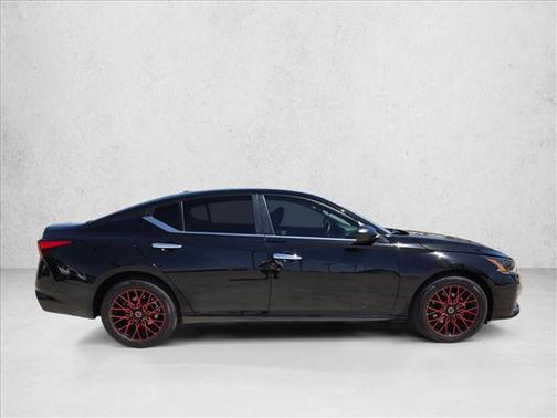 Super Black 2025 Nissan Altima S FWD