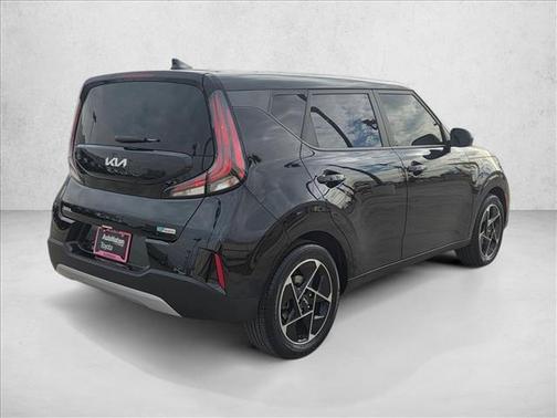 2023 Kia Soul EX