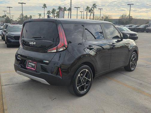 2023 Kia Soul EX