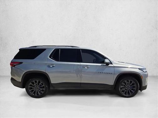Sterling Gray Metallic 2024 Chevrolet Traverse RS