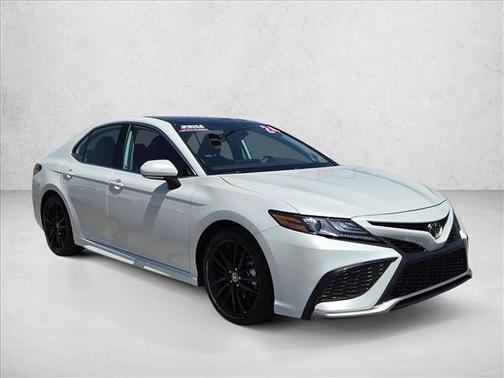 Wind Chill Pearl 2024 Toyota Camry XSE