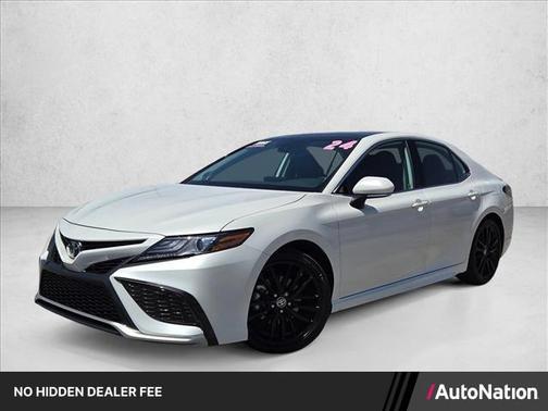 Wind Chill Pearl 2024 Toyota Camry XSE
