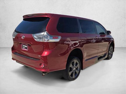2015 Toyota Sienna SE Premium