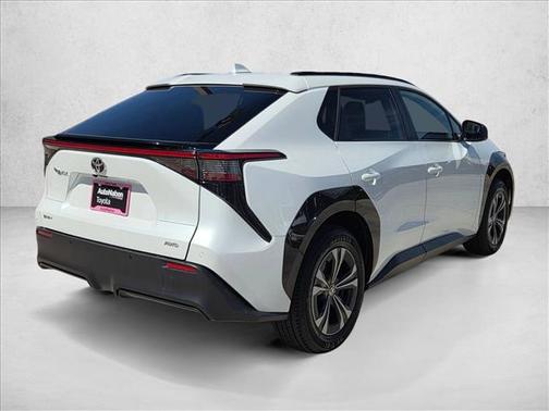 2024 Toyota bZ4X XLE
