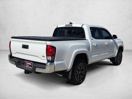 Ice Cap 2023 Toyota Tacoma SR5
