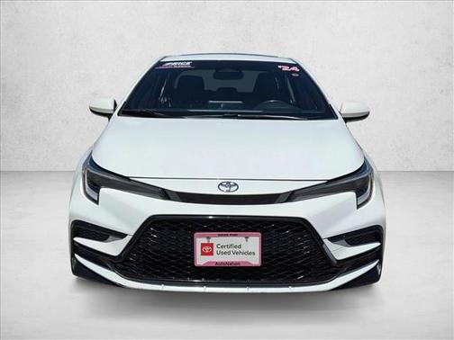 Ice Cap 2024 Toyota Corolla SE