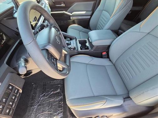 Ice Cap 2026 Toyota Tacoma Hybrid Trailhunter