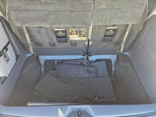 2022 Toyota Sienna LE